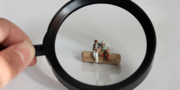 Preconceito afasta pessoas com hanseníase do tratamento