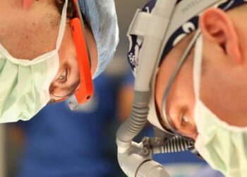 Google Glass ganha novos usos, do hospital ao aeroporto