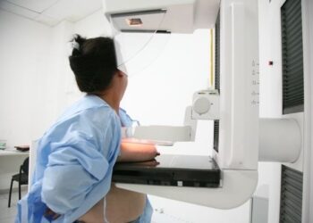 Pró-Mulher realiza 50 mamografias por dia