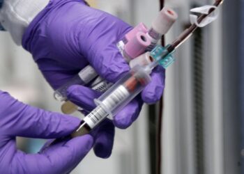 Pesquisadores criam exame de sangue que poderia diagnosticar câncer