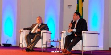 Debate sobre O Impacto da Legalização das Drogas – Kevin Sabet