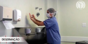 Degermação das Mãos