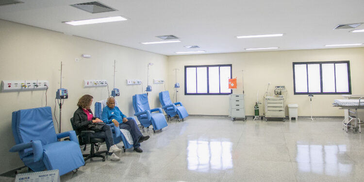 O governador Geraldo Alckmin participa da Inauguração do serviço da Rede Hebe Camargo de combate ao câncer no Hospital Geral de Guarulhos em São Paulo.
Data: 02/03/2015. Local: Guarulhos/SP. 
Foto: Diogo Moreira/A2 FOTOGRAFIA