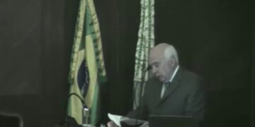 Dr. Rui Maciel comenta o livro “Literatura como Remédio”, de Dante Gallian