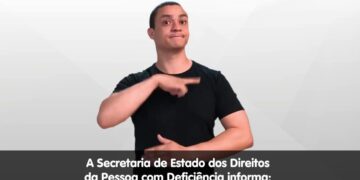 Informações sobre o coronavírus para pessoas com deficiência em Libras, com legenda e áudio