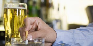 Como dependentes de álcool e drogas estão vivendo no isolamento social