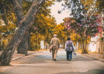 Como lidar com os idosos durante a pandemia
