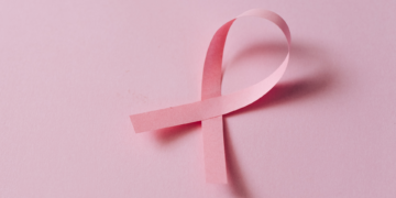 Outubro Rosa – um alerta sobre a importância da prevenção do câncer de mama