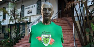 Escola Paulista de Medicina celebra 90 anos de serviços à população