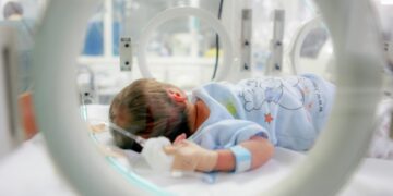 Complexo Hospitalar Irmã Dulce firma parceria com Protecting Brains & Saving Futures para monitorar pacientes por meio UTI Neonatal Neurológica Digital