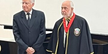 Membro Titular da Academia de Medicina de São Paulo