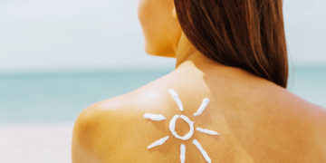 Dezembro laranja alerta sobre a importância da prevenção do câncer de pele