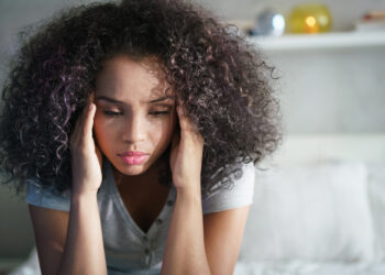 ansiedade não é frescura, mulher transtornada