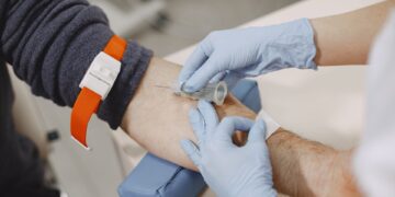 Dia Nacional do Doador de Sangue: Hemocentro do Hospital São Paulo pede colaboração para abastecimento da rede