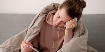 Coqueluche: confira os principais sintomas e como se prevenir