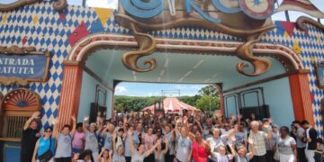 AME Idoso Oeste leva pacientes para assistir apresentação de circo