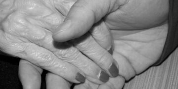 Solidão na terceira idade: impactos emocionais e caminhos de apoio