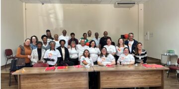 Coral de pacientes do Centro de Reabilitação Lucy Montoro de São José dos Campos realiza apresentação especial