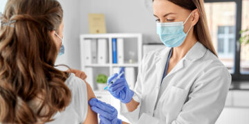 Como Garantir a Imunização Eficaz: O Papel da Vacina BCG no Prevenção da Tuberculose e a Importância do Acompanhamento Médico