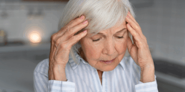 Esquecimentos frequentes, formigamentos e visão turva: quando esses sinais podem indicar algo mais sério?