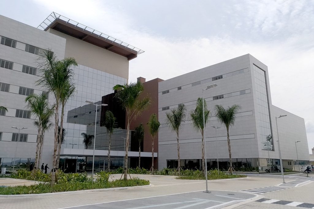 |P 20180331 120246 vHDR On web|P 20180331 151326 vHDR On Web