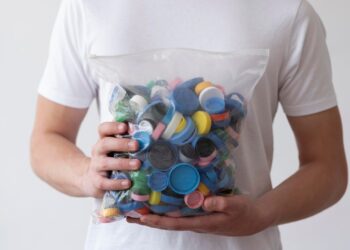 Gincana Tampinhas que Curam: Hospital Municipal Vereador José Storopolli promove campanha de arrecadação que une sustentabilidade e apoio a crianças com câncer