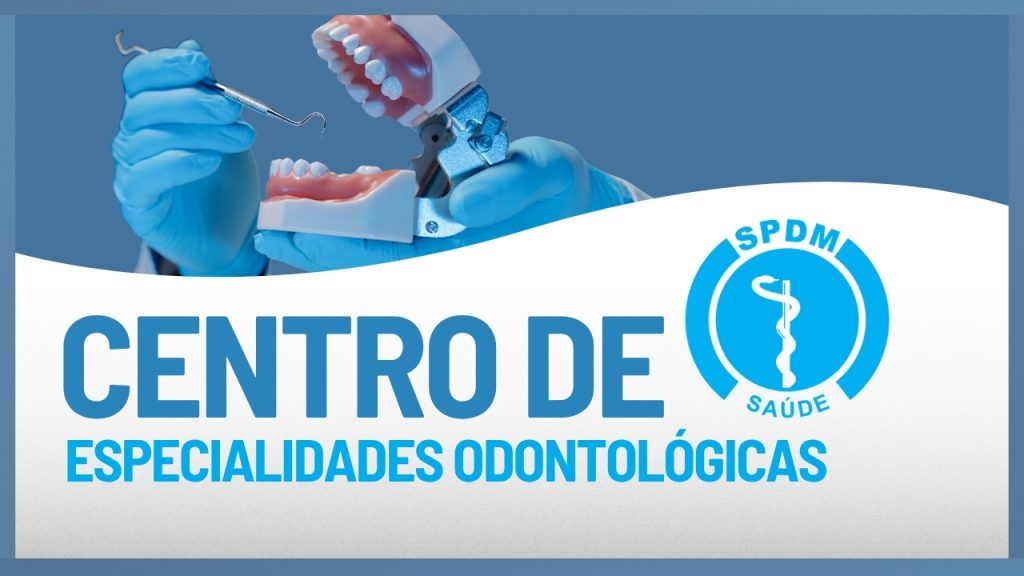 Centro de Especialidades Odontológicas de Diadema. À esquerda, imagem de uma mão segurando uma dentadura e um espelho. Logo abaixo, Centro de Especialidades Odontológicas. No canto inferior direito, SPDM Saúde.